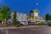 Comfort Inn Medford South - Parkplatz