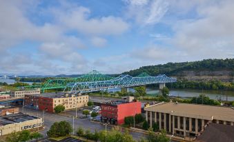 Delta Hotels Ashland Downtown