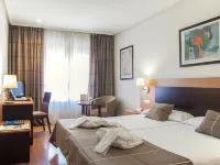 FC Infantas de León Hotels in Leon