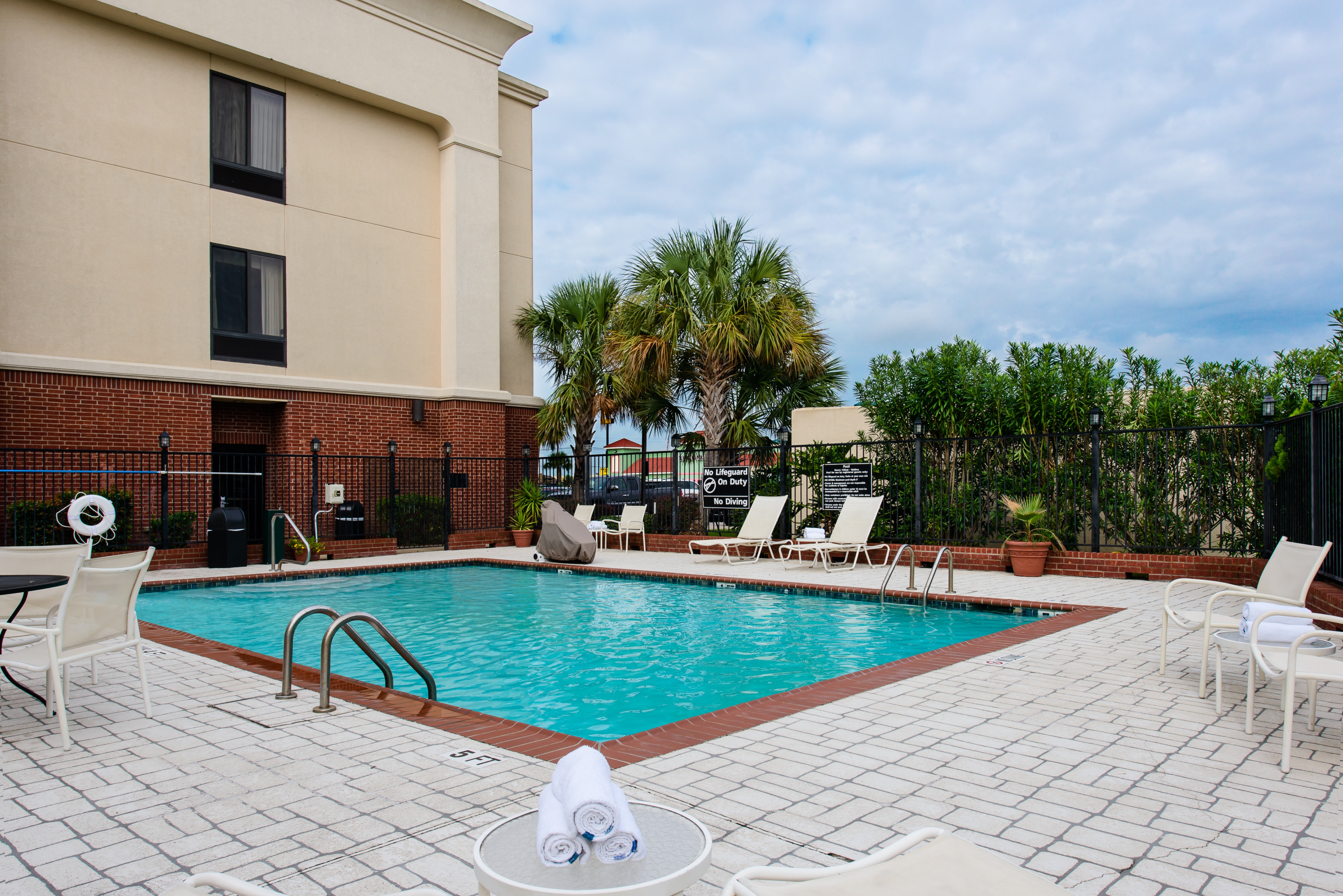 Hampton Inn & Suites Port Arthur