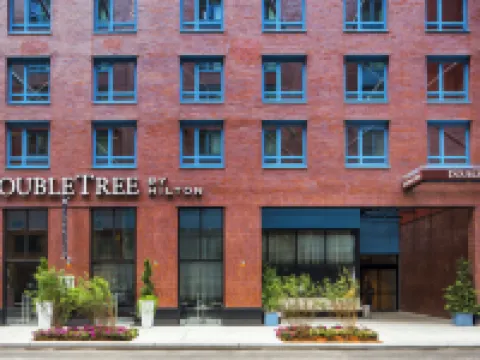 Doubletree by Hilton New York Times Square West Hotels near Ripley's Believe It or Not! Times Square