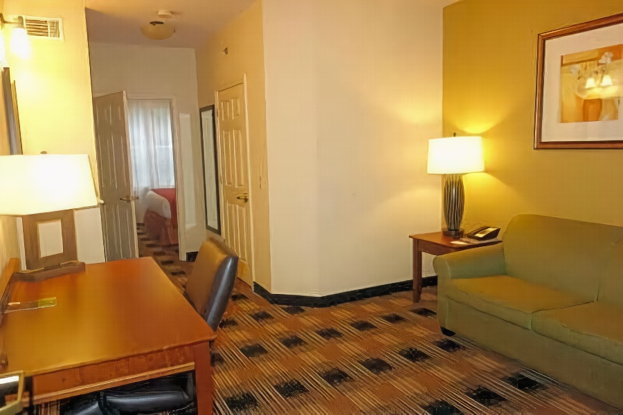 Country Inn & Suites by Radisson, Helen, GA