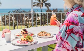 The Pink Hotel Coolangatta