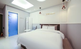 Gwangju Cheomdan Maru Hotel