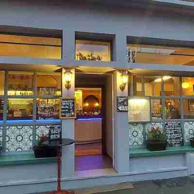 Le Paris Brest Hotel Exterior