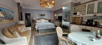 Platinum Suite with Private Terrace! for 2 Guests - Roosboom Luxury Apartment
