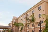 Holiday Inn Express Hotel & Suites Los Angeles Airport Hawthorne Hotel a Los Angeles International Airport