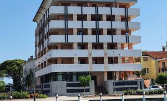 Aparthotel Capitol