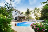 Guzel Evler Family Resort - Airport Shuttle