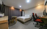 Gumi Bonggokdong Hotel Countinue