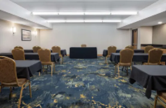 La Quinta Inn & Suites by Wyndham Minneapolis-Minnetonka