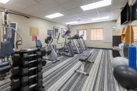 Candlewood Suites WEST SPRINGFIELD by IHG - С тренажерным залом