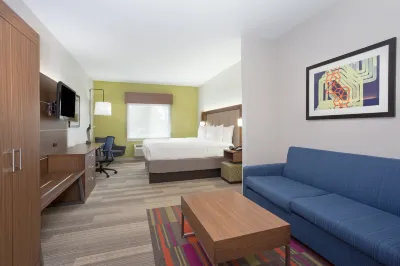 Holiday Inn Express & Suites Amarillo Hotels in Amarillo