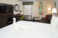 Hampton Inn Greensboro-Airport - Airport Shuttle