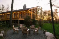 Terramor Outdoor Resort Hotel dekat Bubble Pond carriage road trailhead
