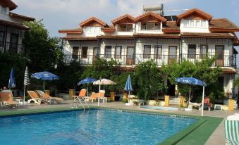 Villa Ozalp Apartments