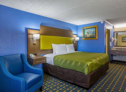 Quality Inn & Suites Near Six Flags East