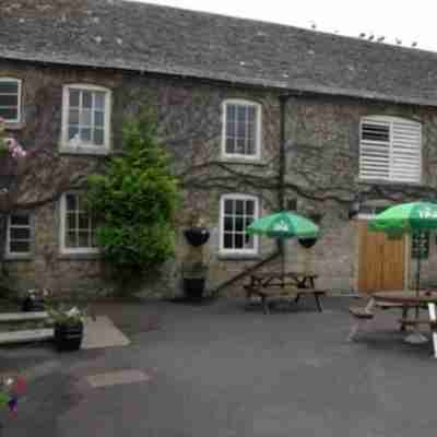 The Bell Inn Hotel Exterior
