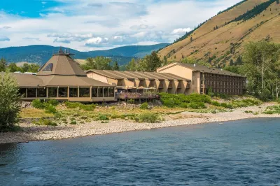 DoubleTree by Hilton Missoula/Edgewater