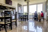 European Life Style Executive Suites - petit déjeuner