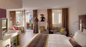 Hotel Indigo Dusseldorf - Victoriaplatz, an IHG Hotel