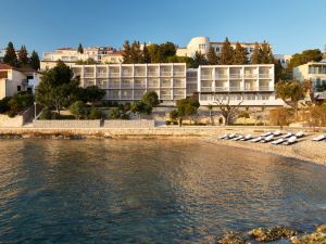 Beach Bay Hvar Hotel