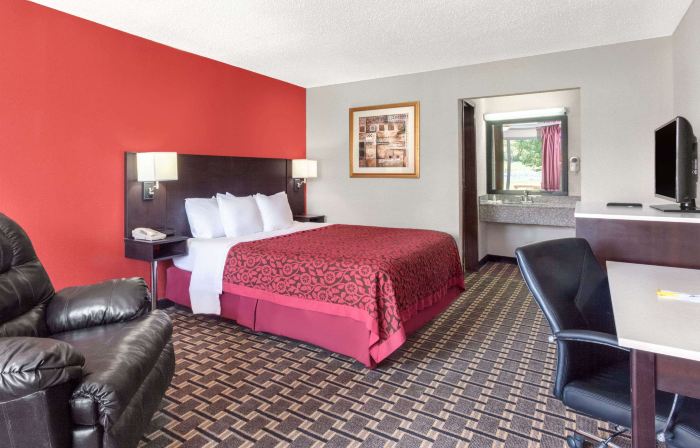 Days Inn by Wyndham Cullman