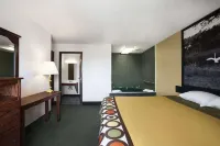 Super 8 by Wyndham Bowling Green - バー