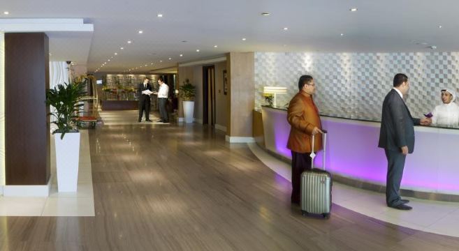 노보텔 스위트 리야드 올라야