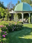 Manoir Chamberland (Adults Only, No Pets) Hotels in Montebello