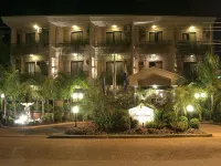 Las Ventanas Hotel Boutique Hotels near Parada de Taxi - Terminal Ciudad del Este