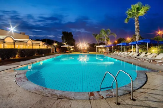 Hotel NH Parco Degli Aragonesi