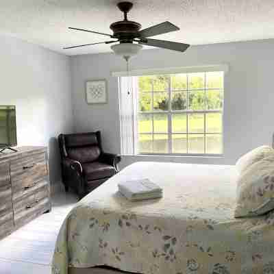 Beautiful Luxury Apartment - Close to Disney Rooms