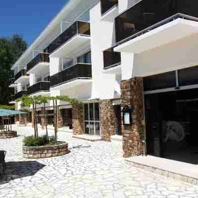 Authentic by Balladins – Rodez / le Ségala Hotel Exterior