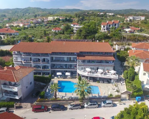 Tropical Hotels in Pallini
