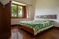 Shanty's House Hotels in Bumiaji