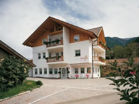 Mühlrast Hotels in 