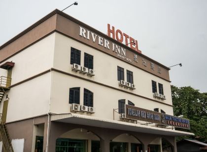 Hotel River Inn