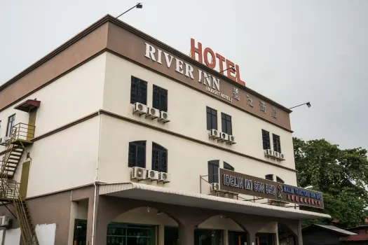 River Inn Hotel Hotels near Penang Ferry Terminal