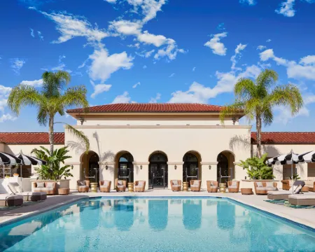Pasadena Hotel & Pool Hotels in Pasadena