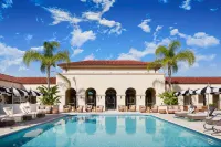 Pasadena Hotel & Pool - Pet friendly