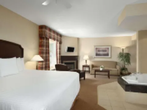Homewood Suites by Hilton Toronto-Oakville Hotels in Oakville