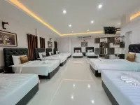 The Canal Garden Resort Hotels in Tha Yang District