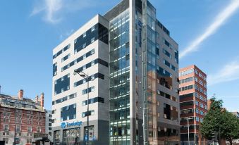 Travelodge Liverpool Central the Strand