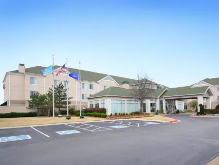 Hilton Garden Inn Tulsa Airport Отели в г. Талса