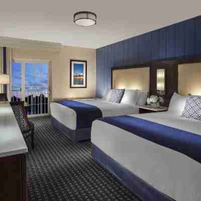 Hyannis Harbor Hotel Rooms