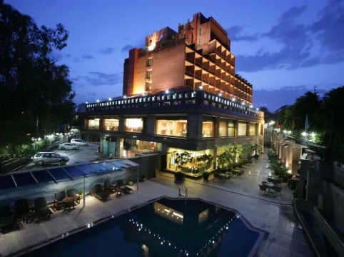 ジェイピー シッダルタ