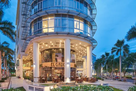 Crescent Residence 1