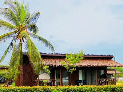 Crusoe Cabins Casobe Отели рядом с достопримечательностью «Burot Beach, Calatagan Batangas»