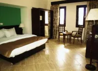 Rohanou Beach Resort